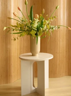 Androgyne Side Table - Metal and Marble