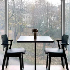 Bellhop - Table Lamp