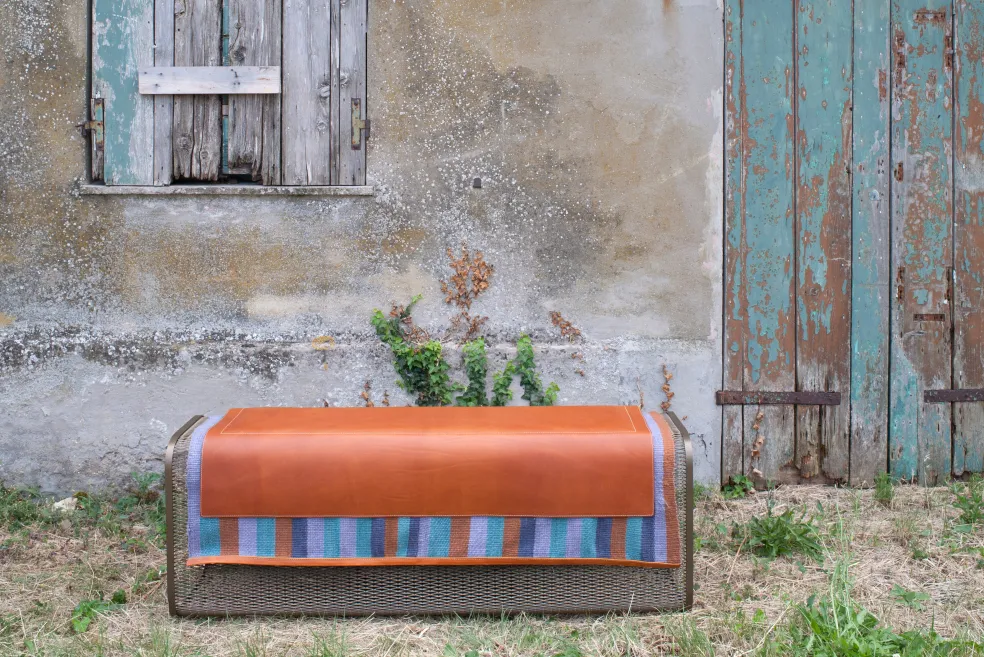 Caballito Lungo - Wool and Leather