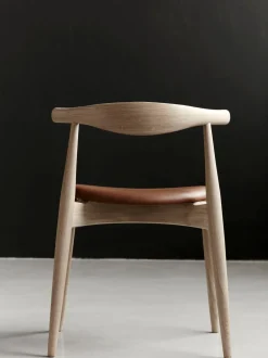 CH20 Elbow Chair - Natural Leather
