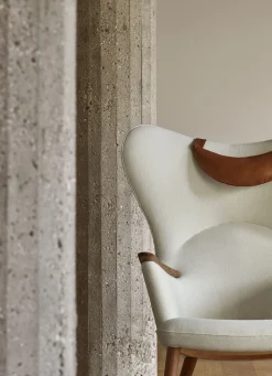 CH78 Mama Bear Lounge Chair - Hallingdal 100