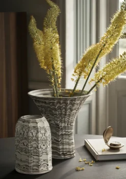 Clam Candle Holder - Brass