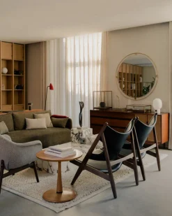 Knitting Chair - Leather