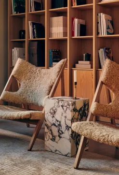 Knitting Chair - Sheepskin