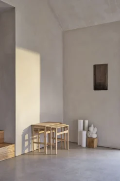 Nesting Tables - CH004