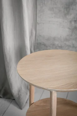 Oak Bok Side Table