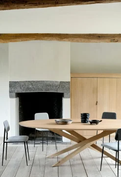 Oak Mikado Oval Dining Table