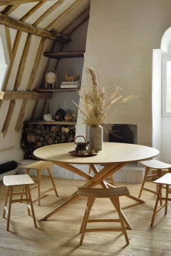 Oak Mikado Round Dining Table