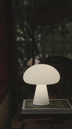 Obello Portable Lamp