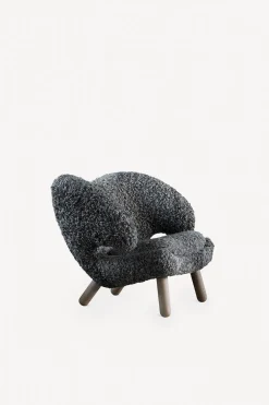 Pelican Chair - Sheepskin