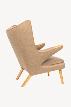 PP19 - Papa Bear Chair