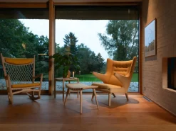 PP19 - Papa Bear Chair