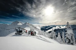 The Ultimate Ski Book